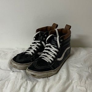Mens Fuzzy Vans Boots